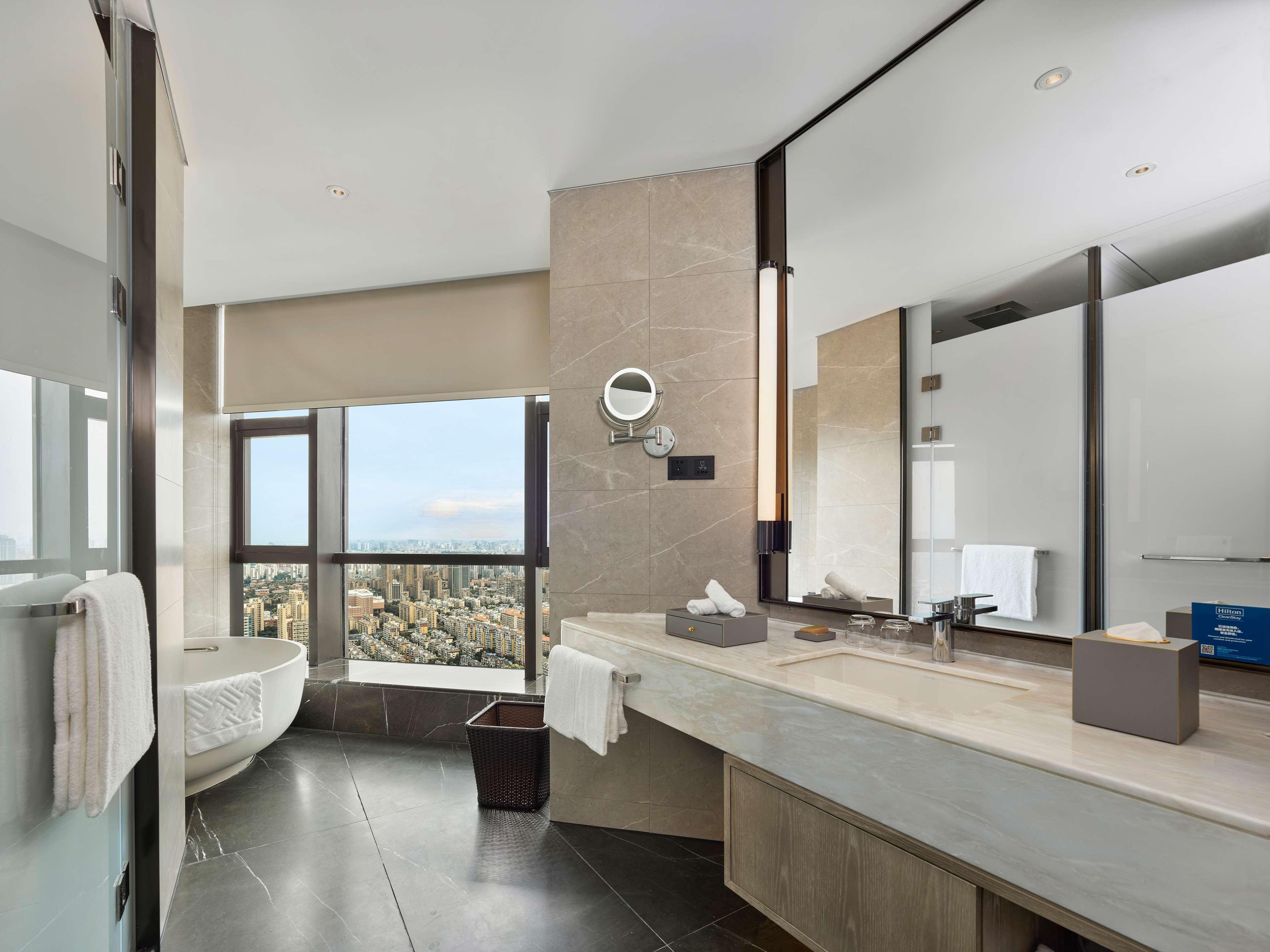 Hilton Jiaxing Hotel Exterior photo
