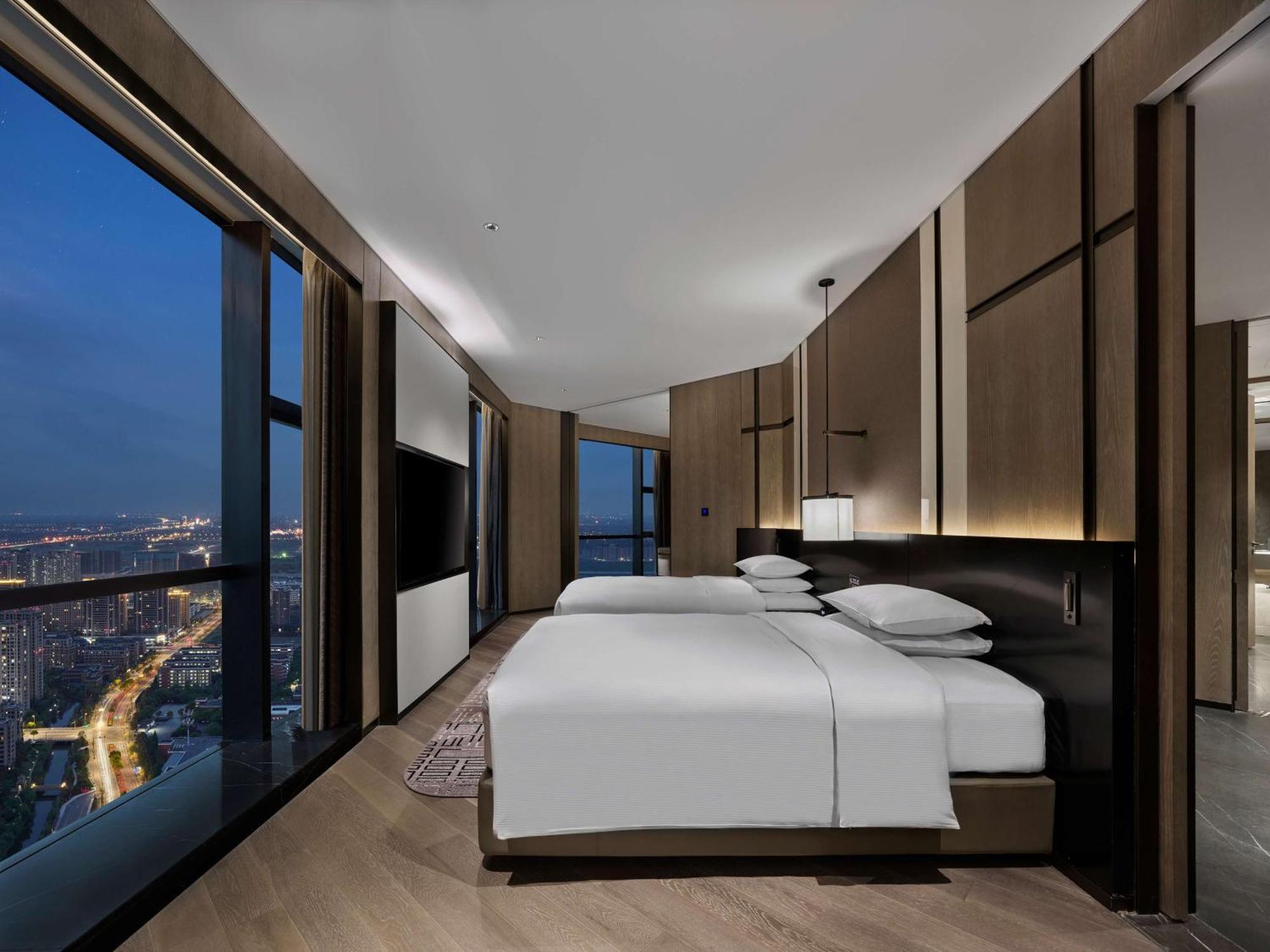 Hilton Jiaxing Hotel Exterior photo