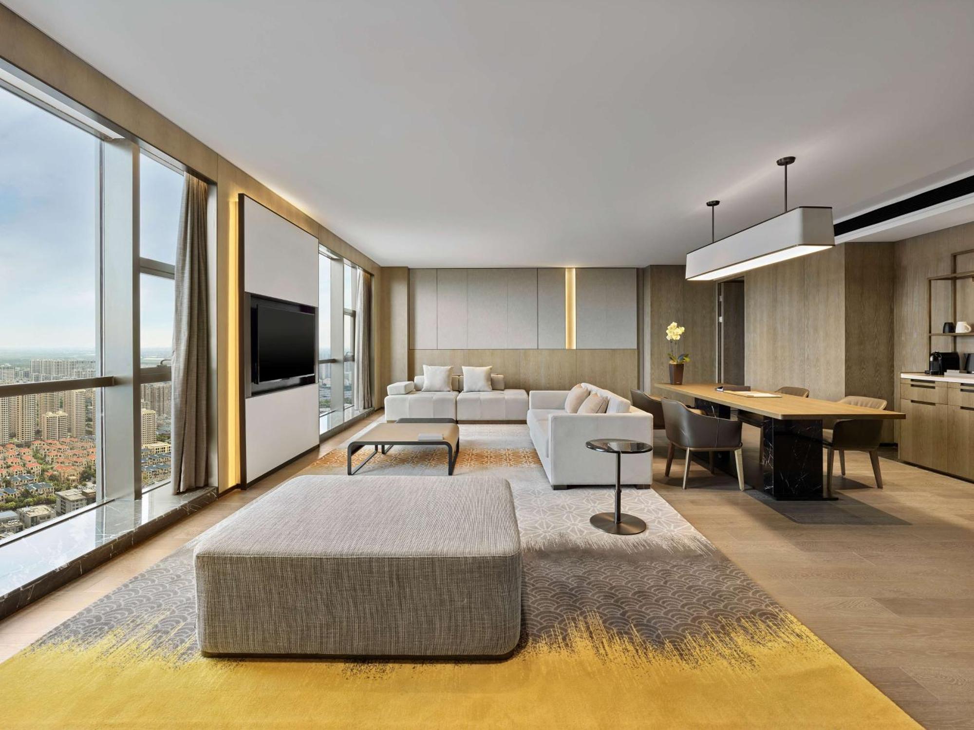 Hilton Jiaxing Hotel Exterior photo
